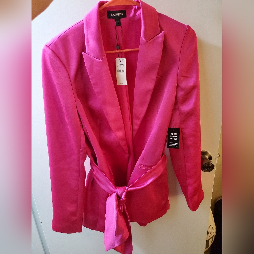 Express jacket, NWT, magenta pink, size Small.
